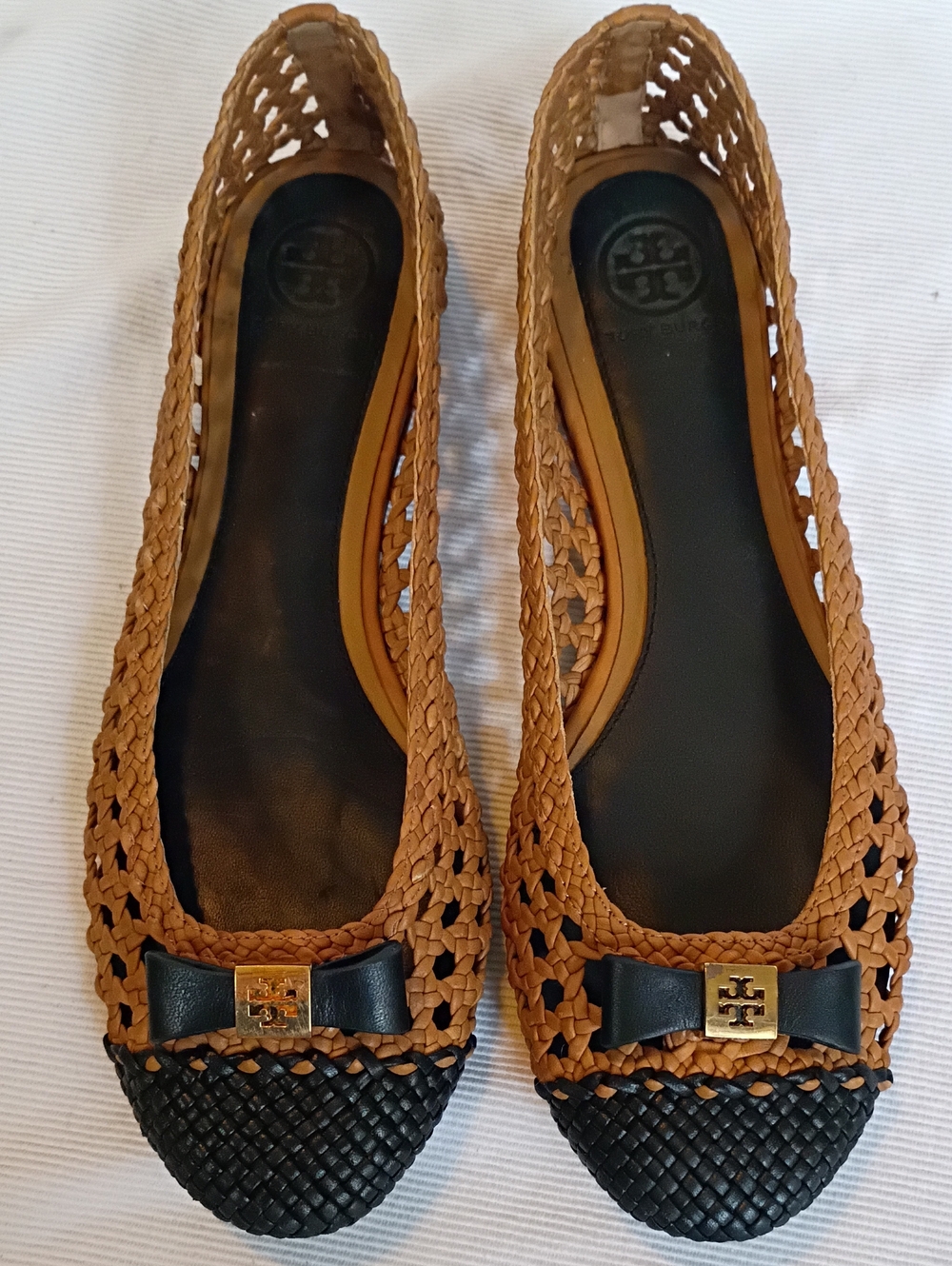 Tory Burch Tan Woven Flats with Black Cap and Bow